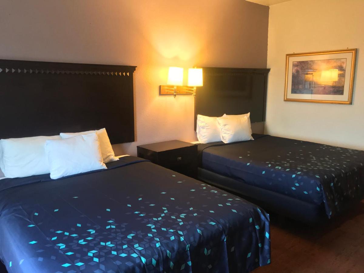 Pier Inn Luna Pier المظهر الخارجي الصورة